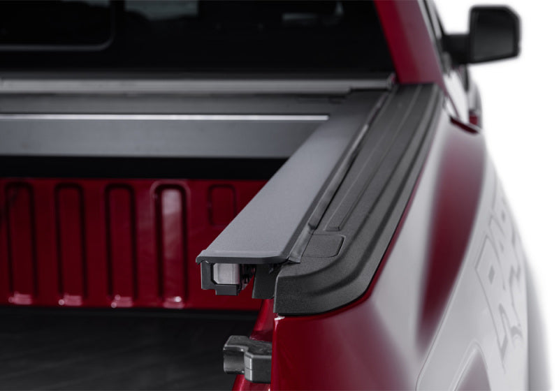 Roll-N-Lock 15-18 Ford F-150 LB 96in M-Series Retractable Tonneau Cover - LG103M