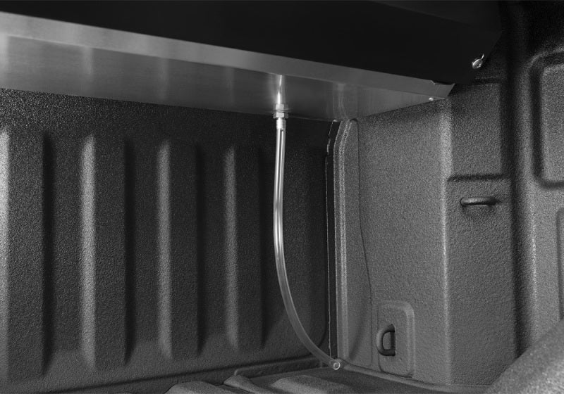 Roll-N-Lock 2019 Chevy Silverado 1500 68-3/8in E-Series Retractable Tonneau Cover - RC223E