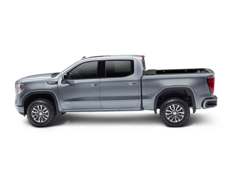 Roll-N-Lock 2019 Chevrolet Silverado 1500 60.5in Bed M-Series Retractable Tonneau - LG223M