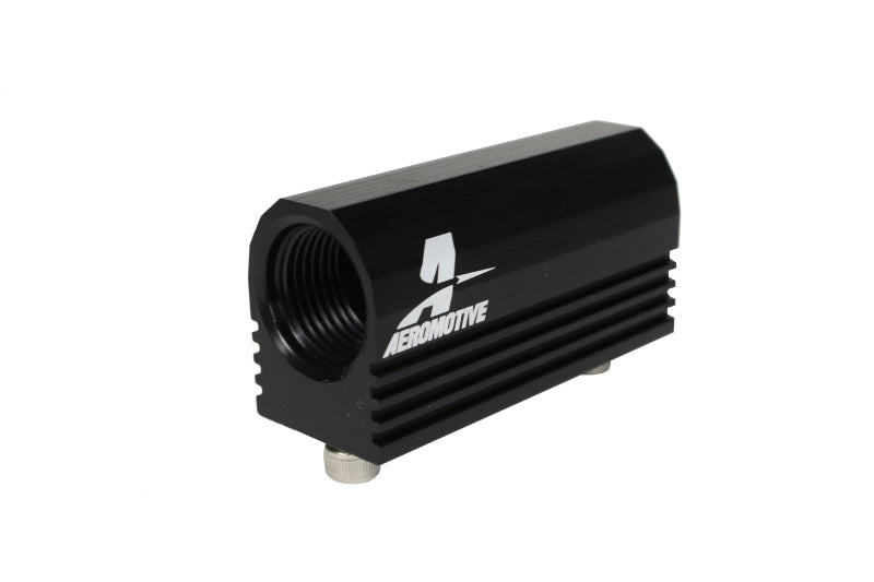 Aeromotive 96-04 Ford 4.6 L Fuel Rail Pressure Sensor Adapter - 15112