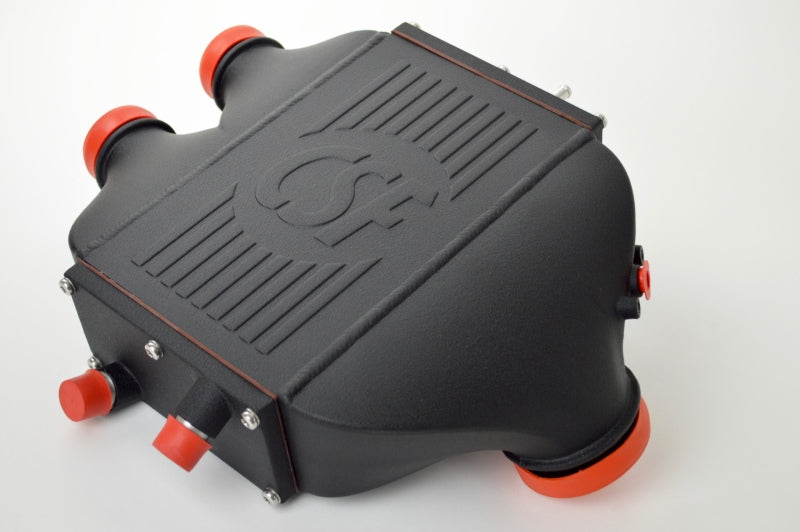 CSF 2014+ BMW M3/M4 (F8X) Top Mount Charge-Air-Cooler - Crinkle - 8082
