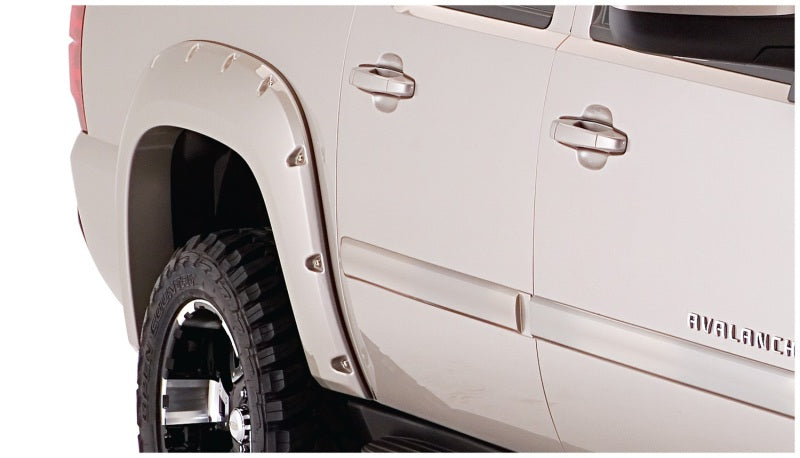 Bushwacker 07-13 Chevy Avalanche Pocket Style Flares 4pc - Black - 40932-02