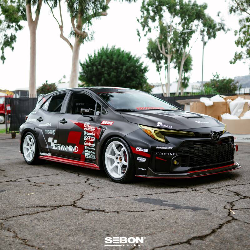 Seibon 2023 Toyota GR Corolla OE-Style Dry Carbon Fenders - FF23TYGRCOR-OE