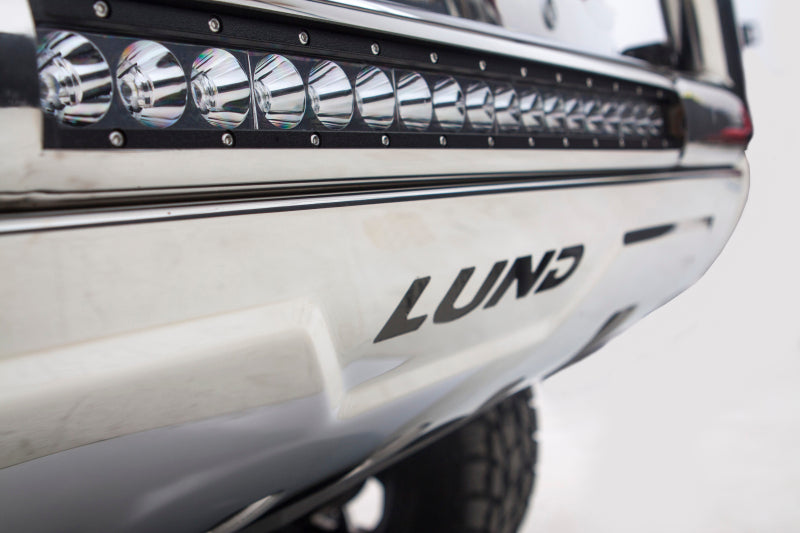 Lund 16-17 Toyota Tacoma Bull Bar w/Light & Wiring - - 47021213