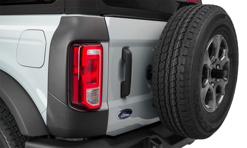 Bushwacker 21-22 Ford Bronco (2/4 Door) Trail Armor Rear Corner - 14124
