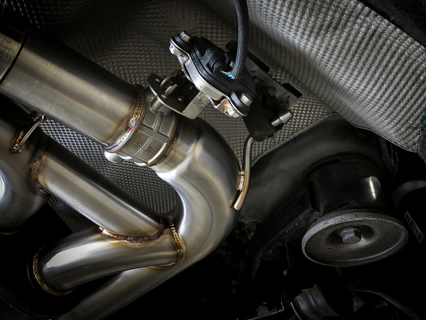 aFe MACH Force-Xp 3.5in. 304 SS C/B Exhaust System 15-18 - 49-36341-B