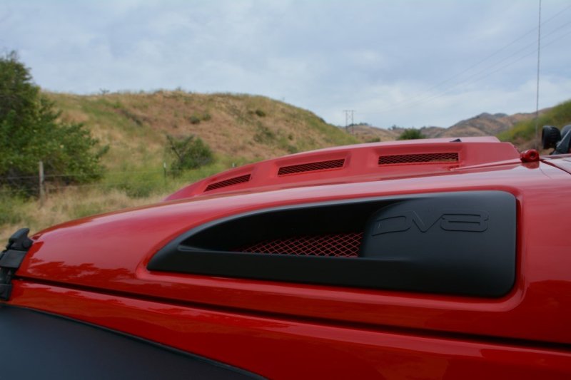DV8 Offroad 07-18 Jeep Wrangler JK Metal Heat Dispersion Hood - HDMB07-02