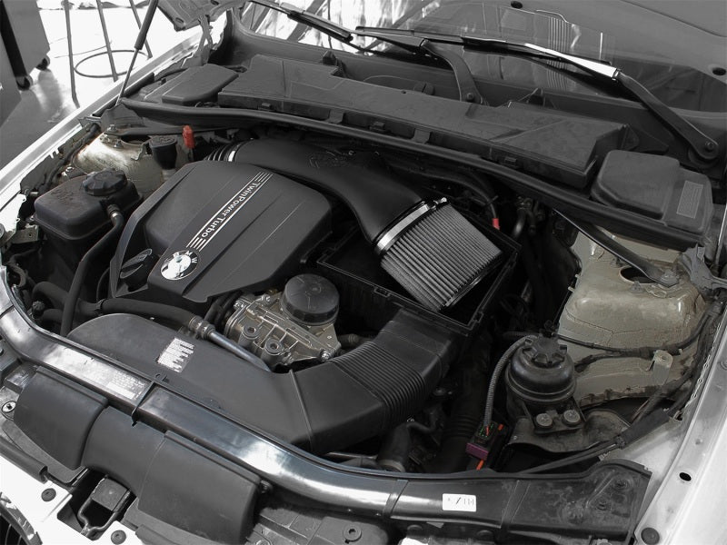 aFe Magnum FORCE Stage-2 Pro DRY S Cold Air Intake - 51-31912