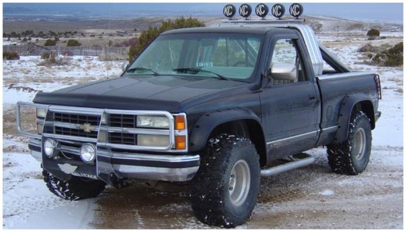 Bushwacker 88-99 Chevy C1500 Cutout Style Flares 2pc - Black - 40010-11