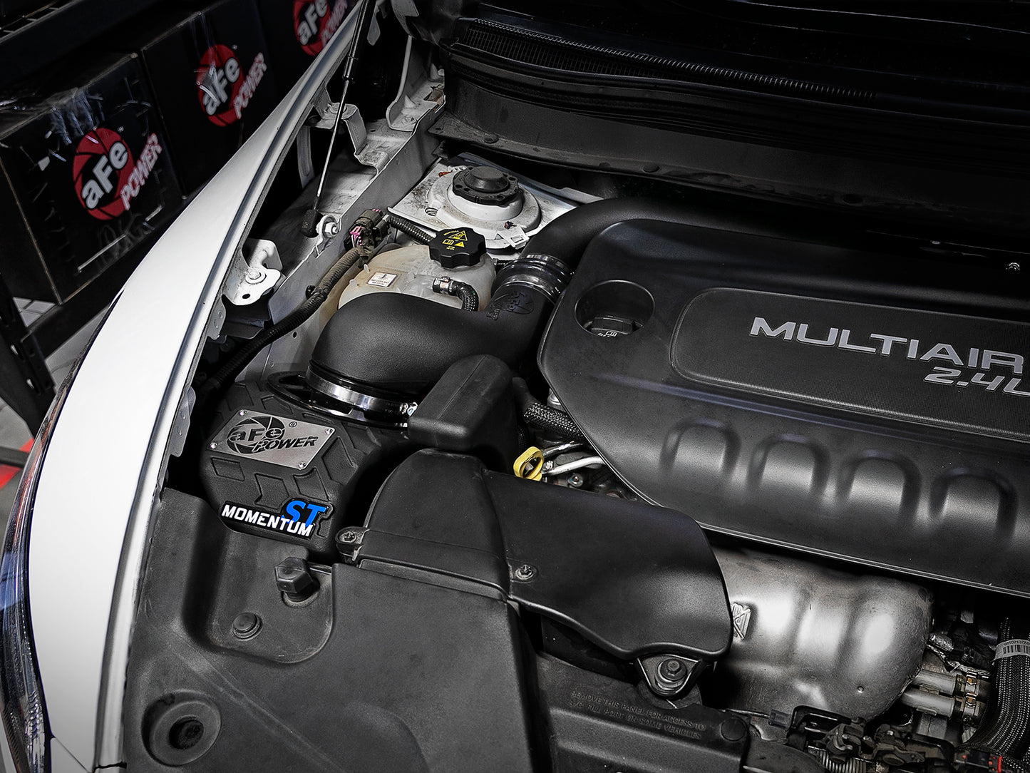 aFe Momentum ST Pro 5R Cold Air Intake System 14-17 - 54-46216