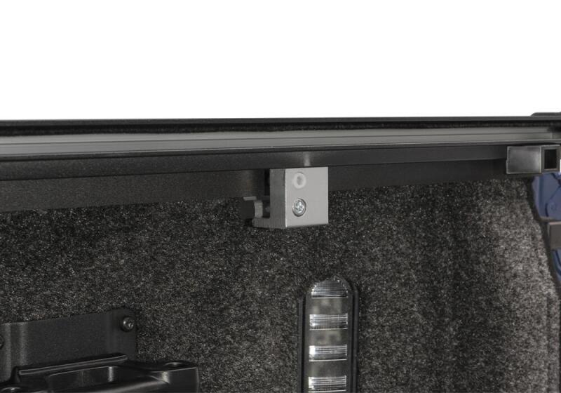 Retrax 07-13 Chevrolet/GMC 1500 & 07-14 2500/3500 (6.5ft. Bed) Retrax - 30422