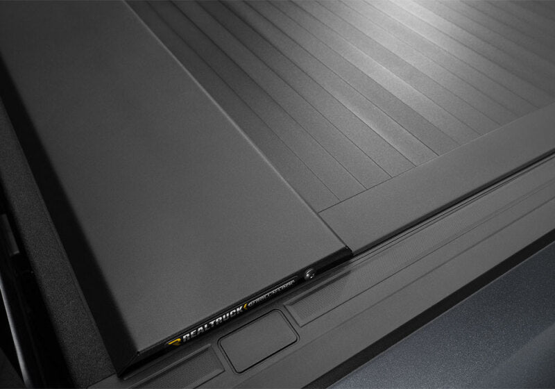 Roll-N-Lock 2019 Chevy Silverado 1500 68-3/8in E-Series Retractable Tonneau Cover - RC223E