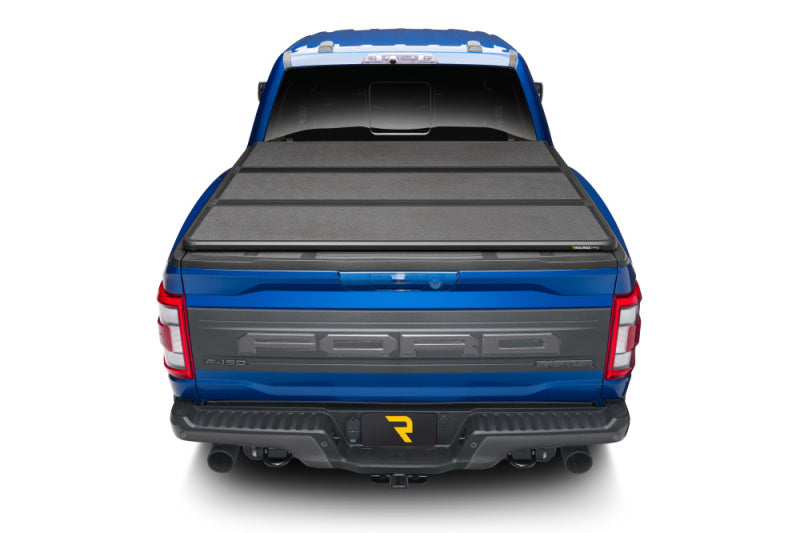Extang 15-20 Ford F-150 (5ft. 7in. Bed) Solid Fold ALX - 88475