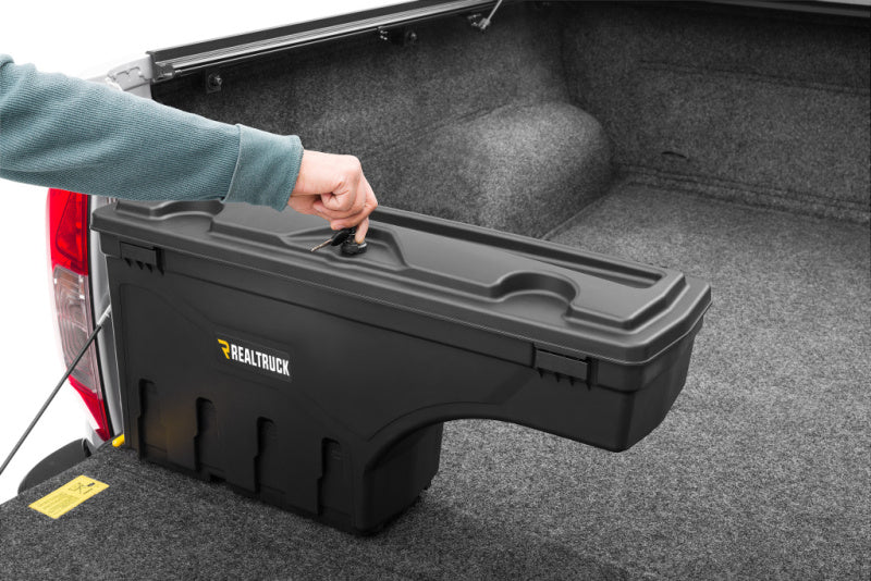 UnderCover 2022 Nissan Frontier Ext/Crew All Beds Drivers Side Swing - SC503D