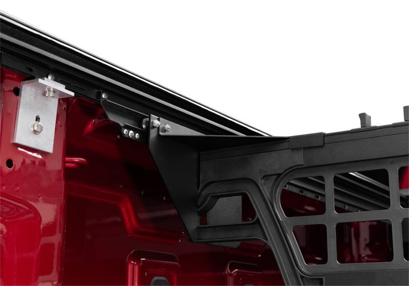 Roll-N-Lock 07-13 Chevy Silverado/Sierra w/ OE Rail Caps LB 96-1/4in - CM219