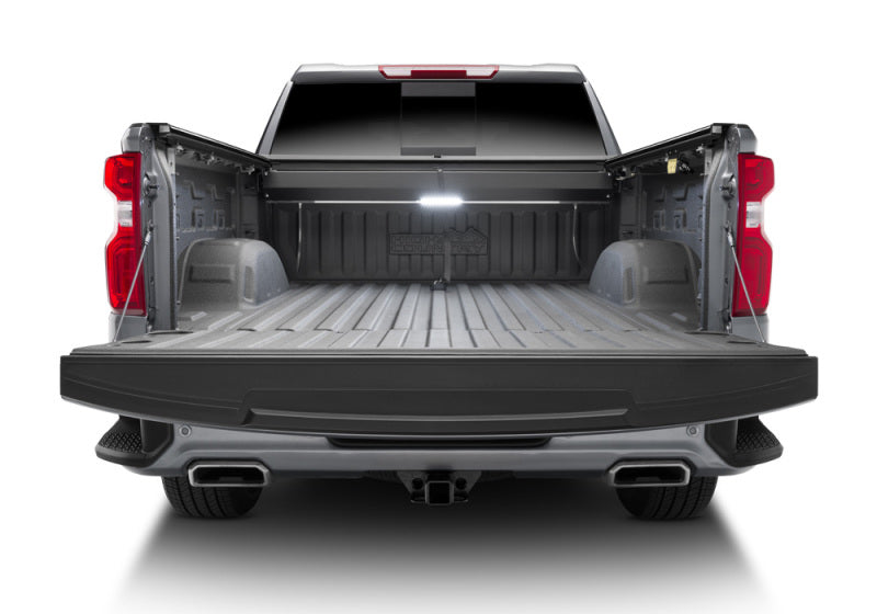 Roll-N-Lock 2019 Chevy Silverado 1500 68-3/8in E-Series Retractable Tonneau Cover - RC223E