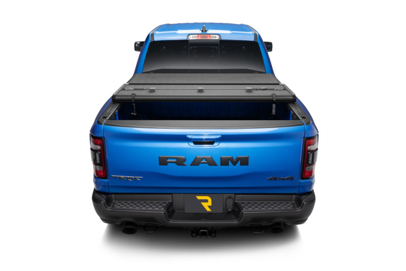Extang 19-22 Dodge Ram (5ft. 7in. Bed) Solid Fold ALX - 88427