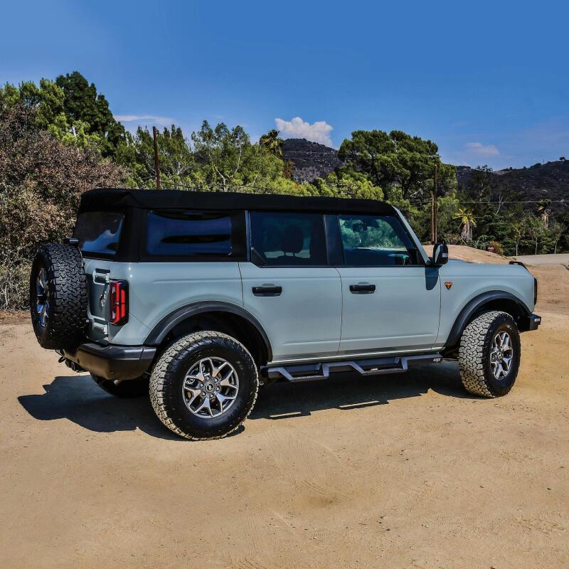 Westin/HDX 2021+ Ford Bronco Drop Nerf Step Bars - Textured - 56-14195
