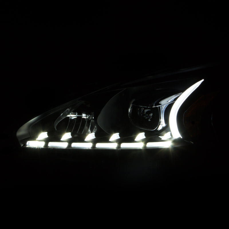 ANZO 2013-2014 Nissan Altima Projector Headlights w/ Plank Style Design - 121500