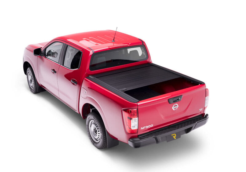 Retrax 04-up Titan Crew Cab 4-doors (w/ or w/o Utilitrack) - 80741