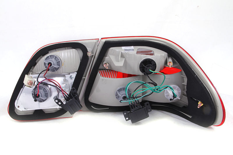 ANZO 1996-2002 Mercedes Benz E Class W210 Taillights Red/Clear G2 - 221162