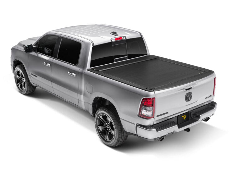 Roll-N-Lock 14-18 Chevrolet Silverado 1500 (69.3in. Bed) E-Series XT Retractable - 220E-XT