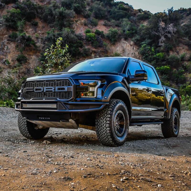 Westin 17-20 Ford F-150 Raptor Outlaw Front Bumper - Tex. - 58-62025