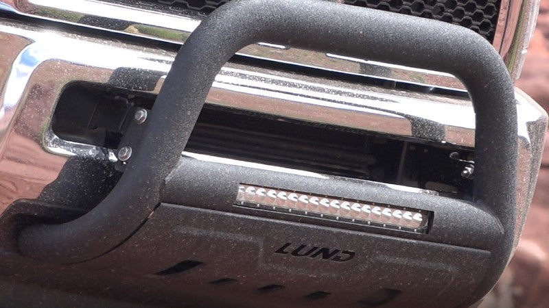 Lund 16-17 Nissan Titan XD Bull Bar w/Light & Wiring - 47121212