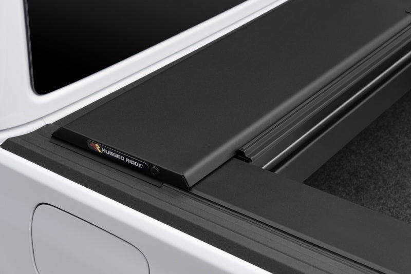 Rugged Ridge Armis Retractable Locking Bed Cover w/o Trail Rails - 13550.34