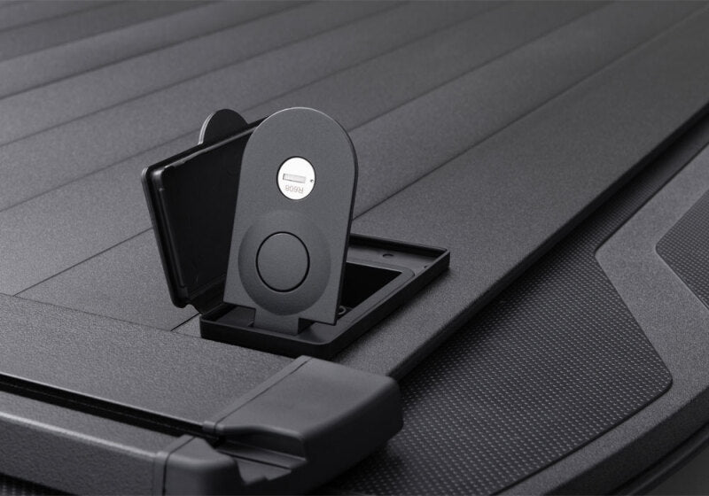 Retrax 2007-2020 Toyota Tundra CrewMax 5.5ft Bed RetraxPRO XR with - T-80861