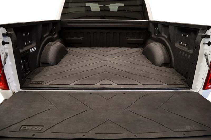 Deezee 15-23 Ford F150 Heavyweight Bed Mat - Custom Fit - DZ77006