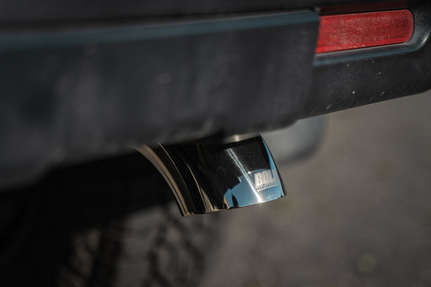 Remark BOLD 2007-2014 Toyota FJ Cruiser Cat-Back Exhaust - RBD-C1063T-04A