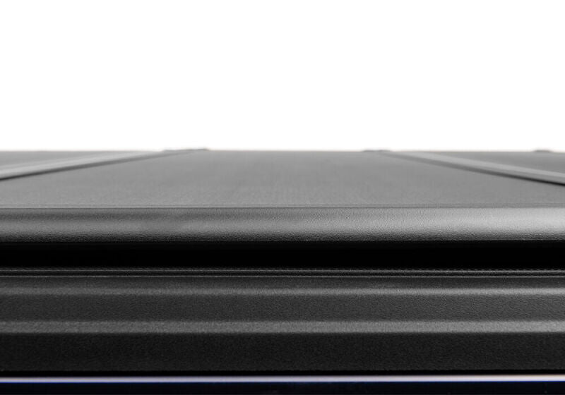 UnderCover 04-21 Ford F-150 5.5ft Triad Bed Cover - TR26029