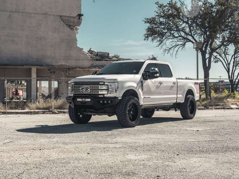 Road Armor 17-20 Ford F-250 SPARTAN Front Bumper Bolt-On Pre-Runner - 6172XFPRB