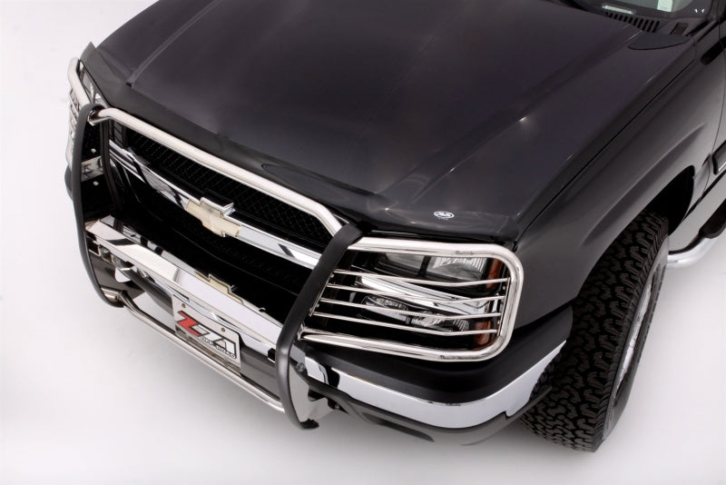AVS 03-06 Chevy Avalanche (w/o Body Hardware) High Profile Bugflector - 25815