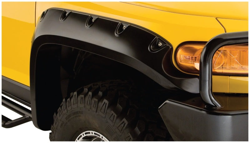 Bushwacker 07-14 Toyota FJ Cruiser Pocket Style Flares 4pc - - 31922-02
