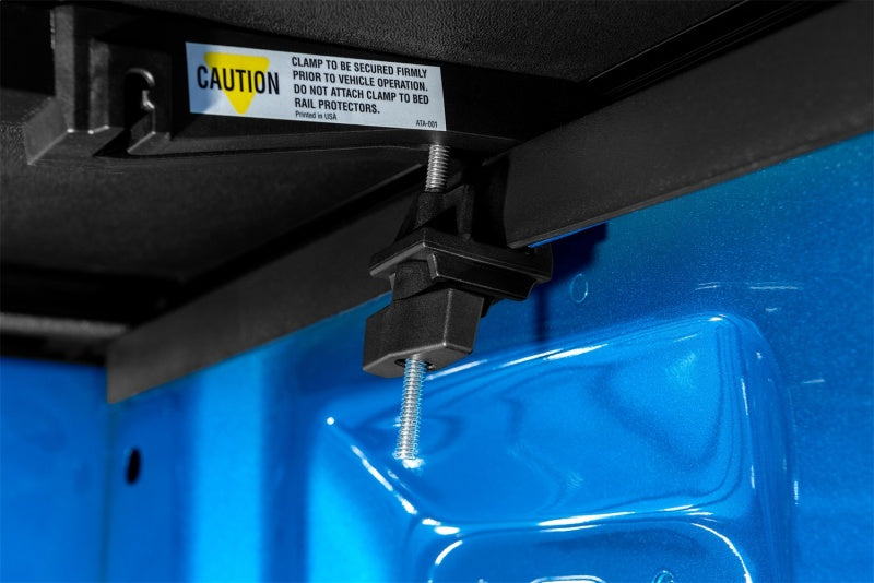 Lund 05-15 Toyota Tacoma Fleetside (6ft. Bed) Hard Fold Tonneau - 969550
