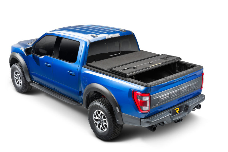 Extang 15-20 Ford F-150 (5ft. 7in. Bed) Solid Fold ALX - 88475