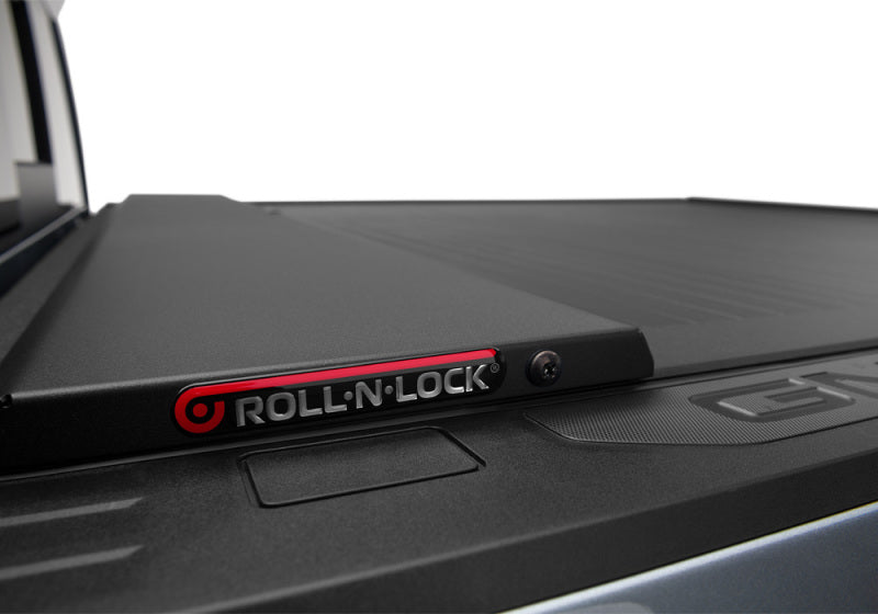 Roll-N-Lock 15-19 Chevrolet Colorado/GMC Canyon 71-1/2in A-Series Retractable Tonneau Cover - BT262A
