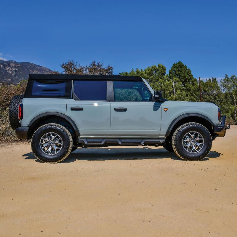 Westin/HDX 2021+ Ford Bronco Drop Nerf Step Bars - Textured - 56-14195