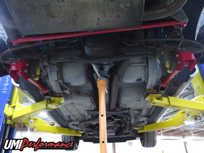 UMI Performance 82-02 GM F-Body Tubular Lower Control Arms Non-Ajustable - 201520-R