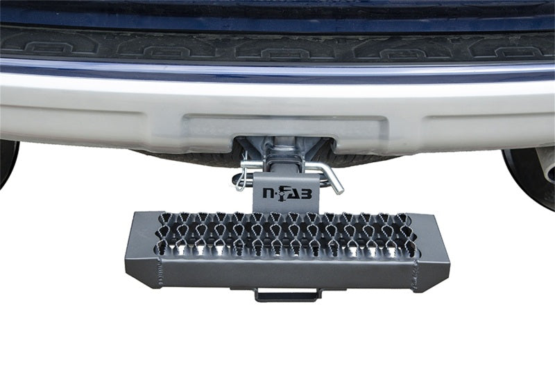 N-Fab Universal Growler Hitch Step - 2in Receiver - GHS2018-TX
