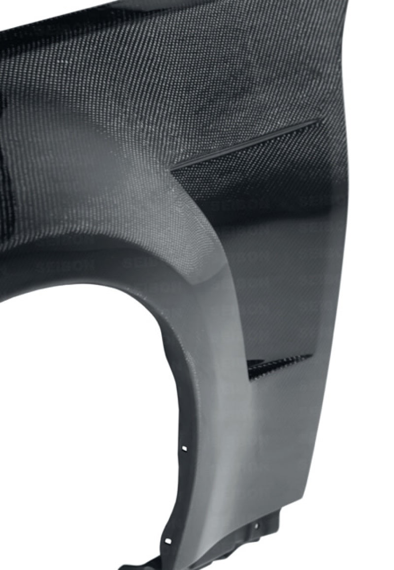 Seibon 02-08 Nissan 350Z 10mm Wider Carbon Fiber Fenders - FF0205NS350