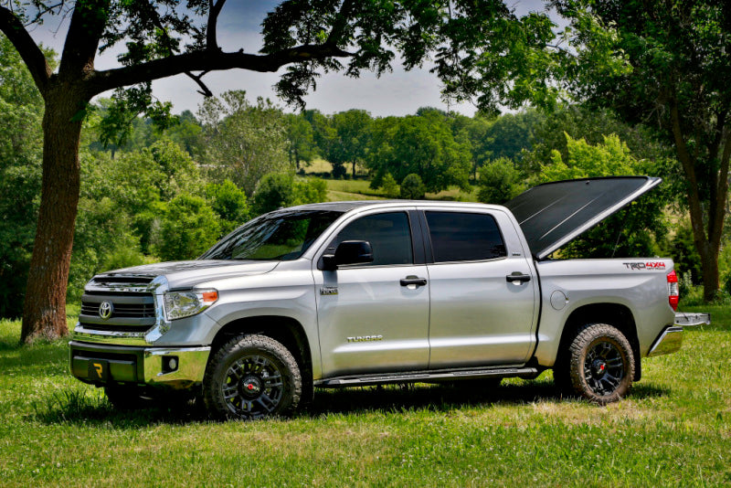 UnderCover 16-20 Toyota Tacoma 6ft SE Bed Cover - Black - UC4146
