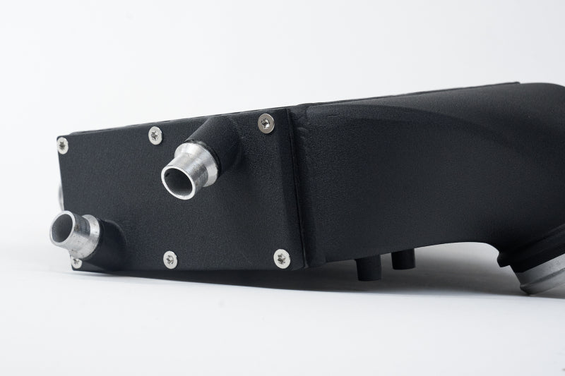 CSF 2014+ BMW M3/M4 (F8X) Top Mount Charge-Air-Cooler - Crinkle - 8082