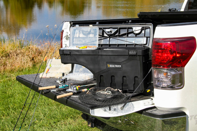 UnderCover 99-14 Ford F-150 Passengers Side Swing Case - Black - SC201P