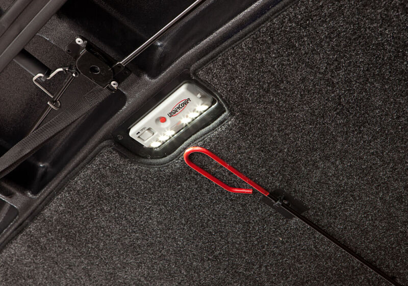 UnderCover 16-18 Toyota Tacoma 5ft Elite LX Bed Cover - - UC4138L-8T0