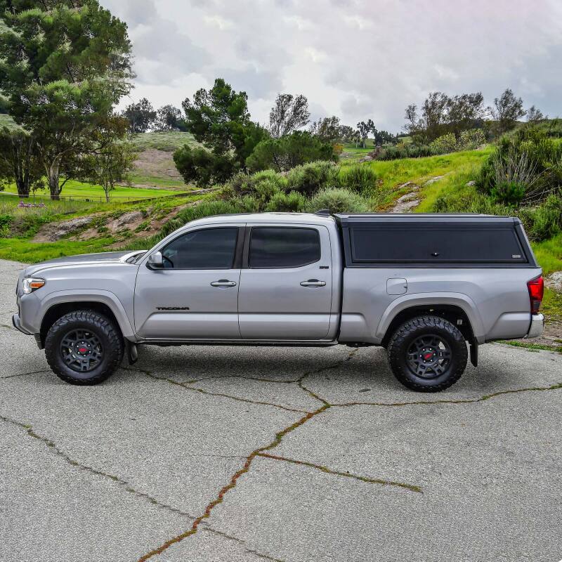 Westin 16-23 Toyota Tacoma 6ft. Bed EXP Truck Cap - - 16-14185A