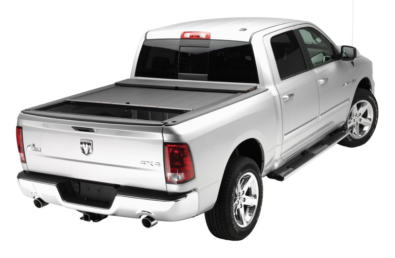 Roll-N-Lock 09-17 Dodge Ram 1500 XSB 67in M-Series Retractable Tonneau - LG447M