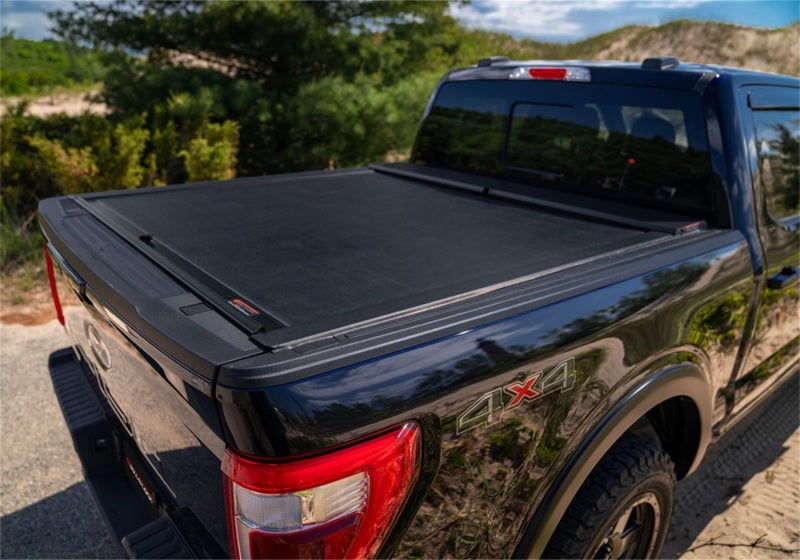 Roll-N-Lock 90-94 Toyota Truck Regular/Extended Cab SB 73-1/4in M-Series Retractable - LG500M